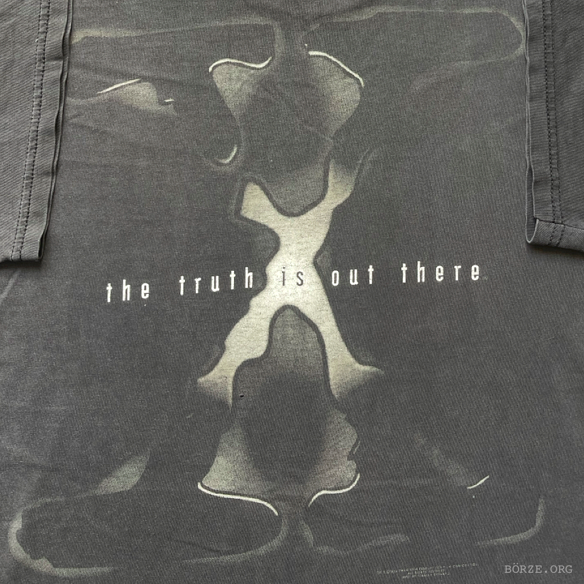 1995 X-FILES THE TRUTH IS OUT THERE STANLEY DESANTIS T-SHIRT LARGE