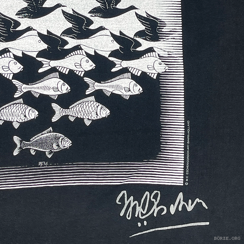 1990s MC ESCHER 'SKY AND WATER' BAARN-HOLLAND SNAP SPORTSWEAR VINTAGE ART T-SHIRT XL