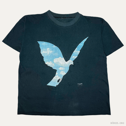 1992 MAGRITTE 'THE LARGE FAMILY' (LA GRANDE FAMILLE)' DOVE SINGLE STITCH VINTAGE ART T-SHIRT XL